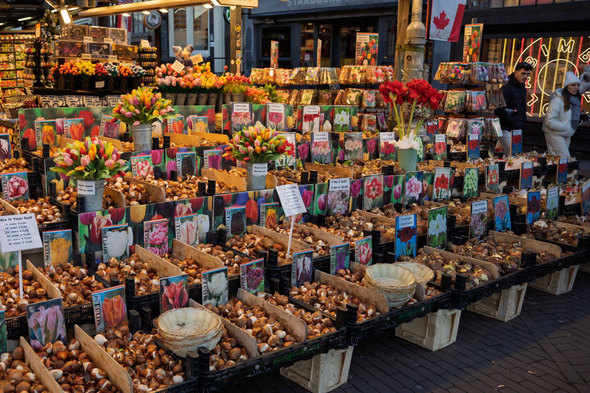 Albert Cuyp Market - Dutch Market di Amsterdam