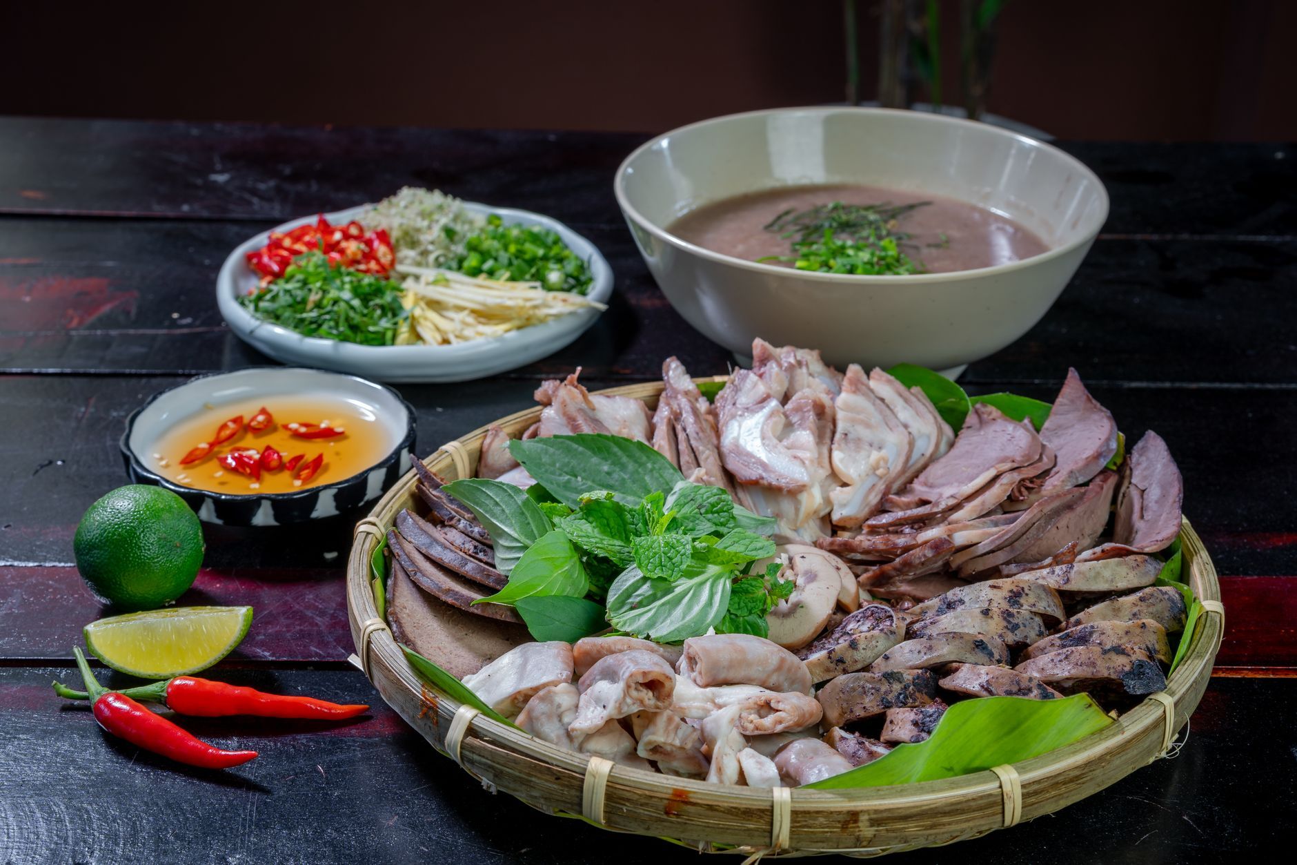 Anan Saigon interior