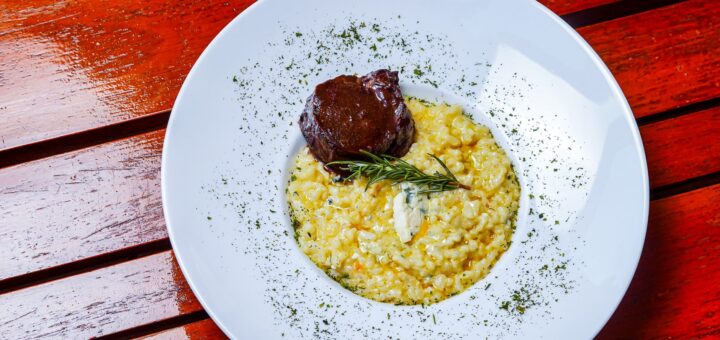 Ratanà