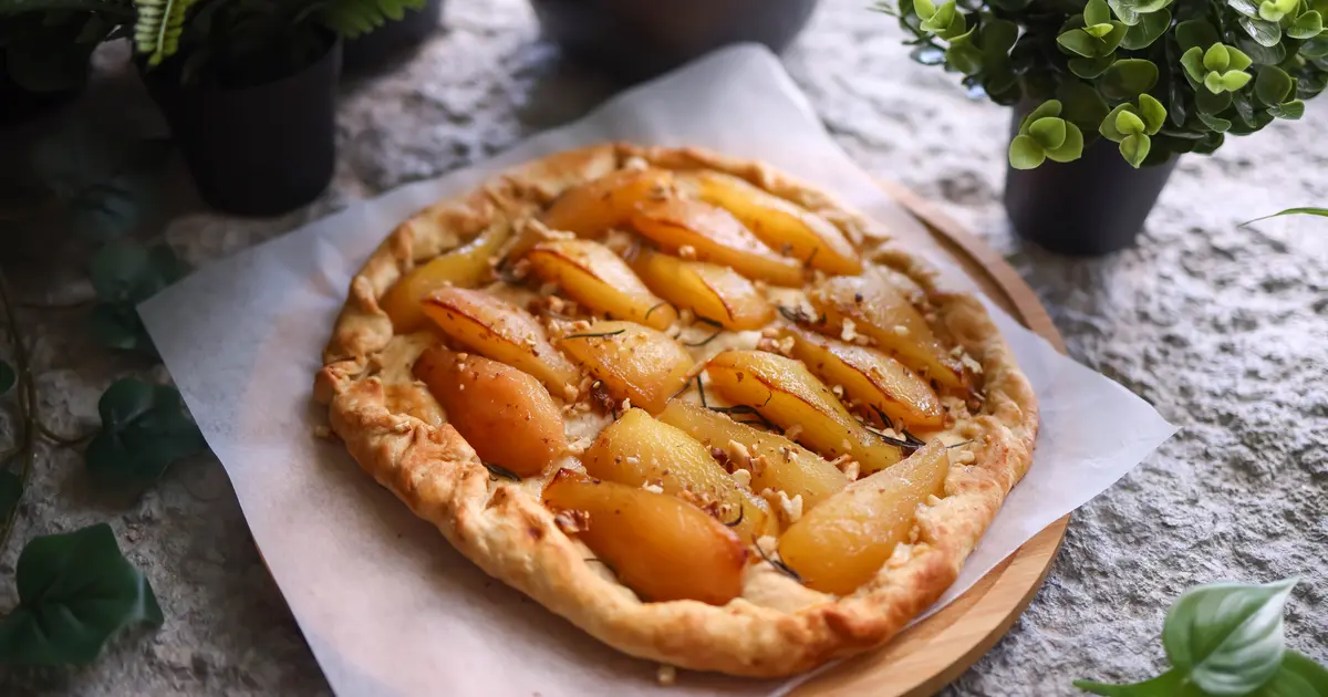 Menikmati Kelezatan Tarte Flambee Prancis di Strasbourg, Prancis: Review Lengkap