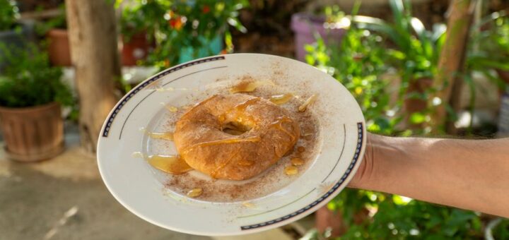 Bougatsa