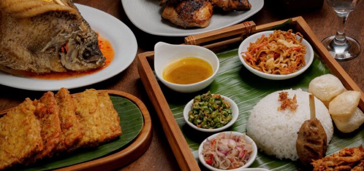 Rumah Makan Sari Ratu